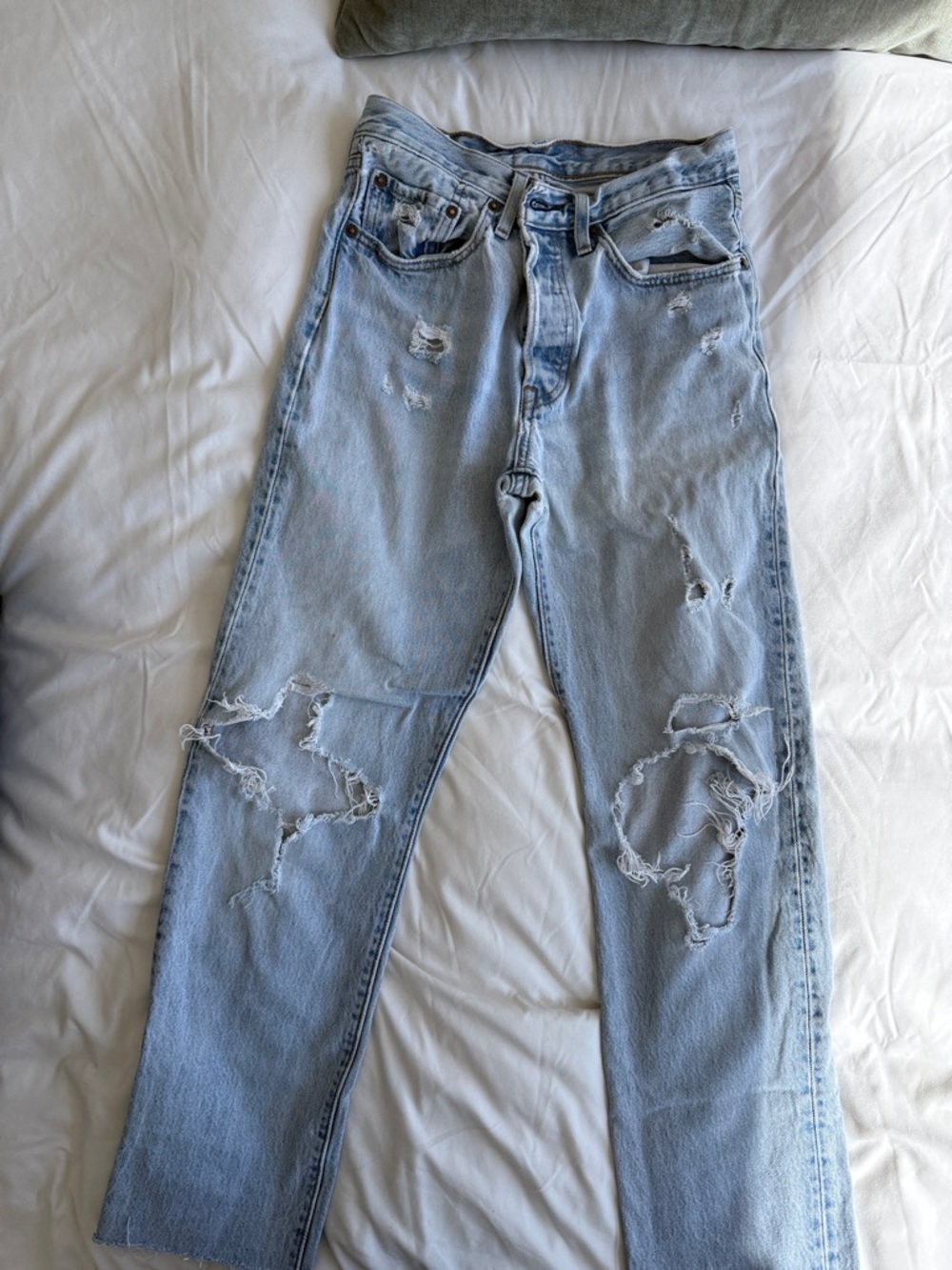 Levi’s 501 High Rise Blue Distressed Jeans